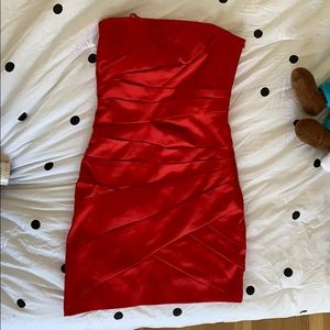 RED VINCE CAMUTO DRESS!